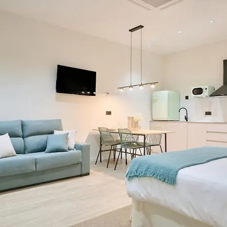 Romantic N4 Oceanografico Virkin Apartment *